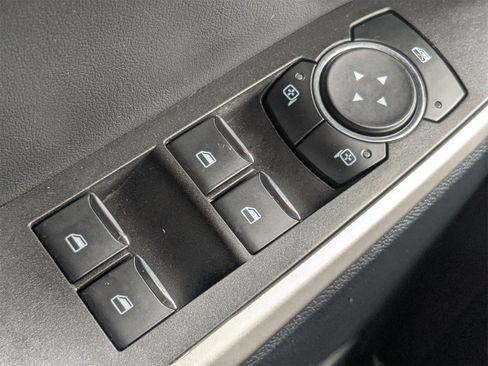 Used 2024 Ford Explorer XLT w/ Equipment Group 202A image 24