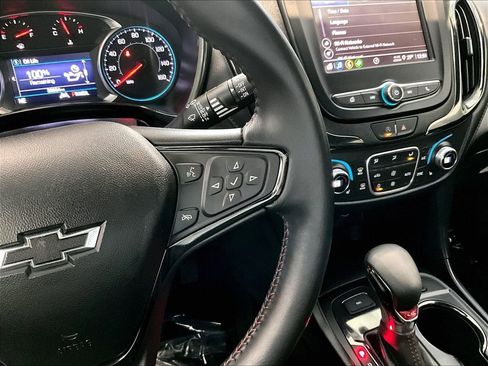 Used 2022 Chevrolet Equinox RS image 20