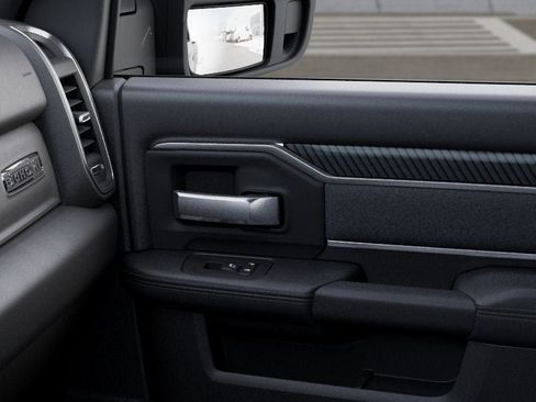 New 2026 RAM 2500 Big Horn AWD/4WD image 25