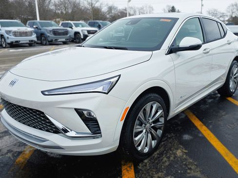New 2026 Buick Envista Avenir image 4
