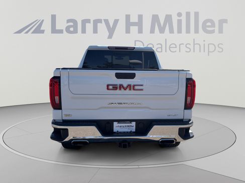 Used 2021 GMC Sierra 1500 SLT w/ SLT Premium Package AWD/4WD image 5