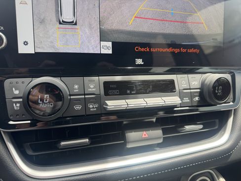 Certified 2026 Toyota Grand Highlander AWD image 37