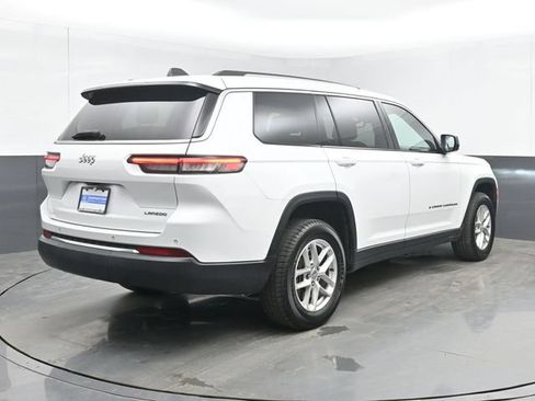 Used 2023 Jeep Grand Cherokee L Laredo RWD image 10