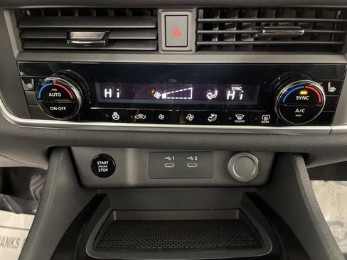 New 2026 Nissan Rogue SV image 27