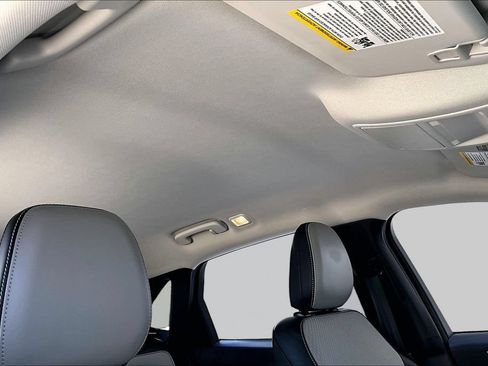 Used 2023 Ford Escape SE FWD image 28