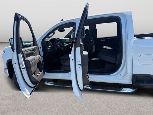 New 2026 Chevrolet Silverado 3500 LT w/ Safety Package AWD/4WD image 11
