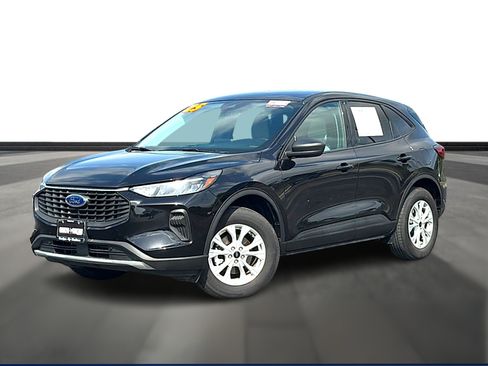 Used 2025 Ford Escape Active AWD/4WD image 1