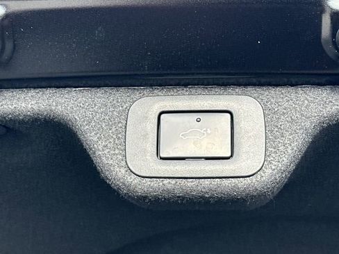 Used 2025 Toyota Crown Platinum image 24