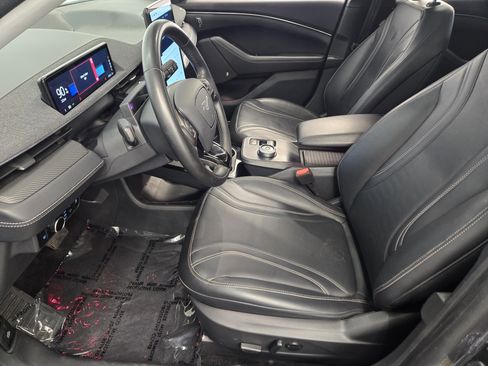 Certified 2023 Ford Mustang Mach-E Premium image 11