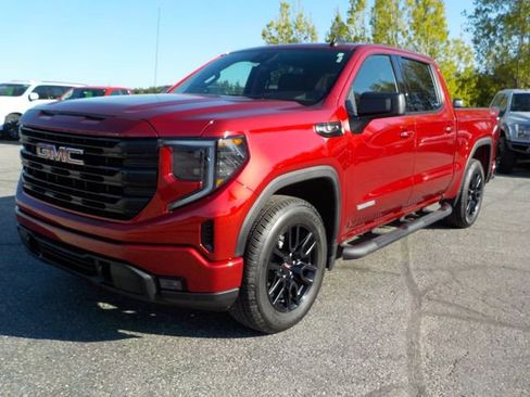 Used 2024 GMC Sierra 1500 Elevation AWD/4WD image 9
