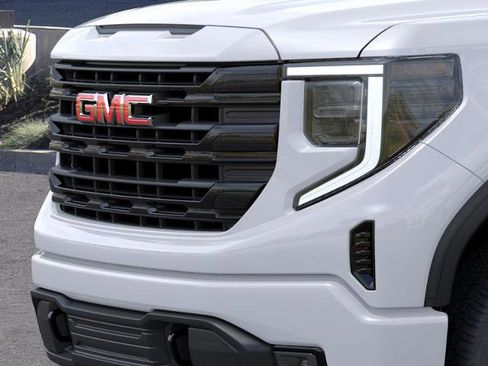 New 2026 GMC Sierra 1500 Elevation image 13