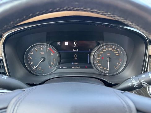 Used 2022 Cadillac XT6 Sport w/ Platinum Package AWD/4WD image 14