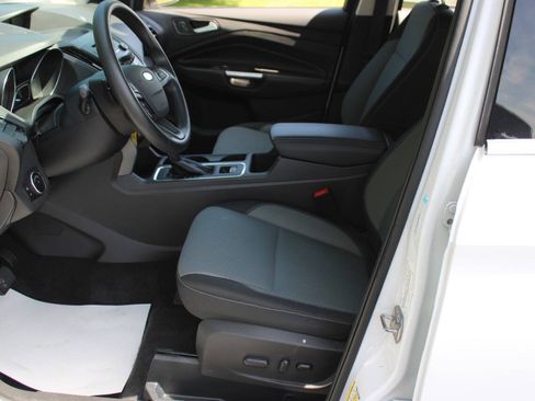 Used 2017 Ford Escape SE AWD/4WD image 7