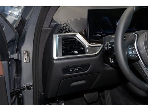 New 2026 BMW X5 xDrive40i w/ Premium Package image 55