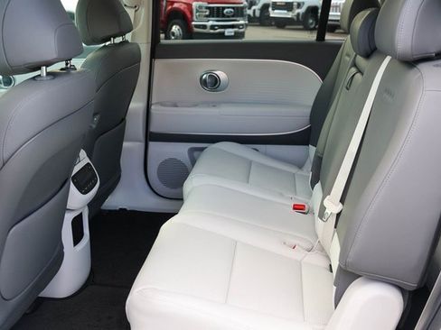 New 2026 Hyundai Ioniq 9 SEL image 11