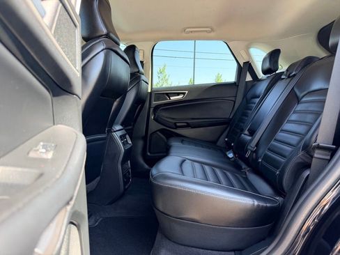 Used 2024 Ford Edge SEL w/ Convenience Package AWD/4WD image 16
