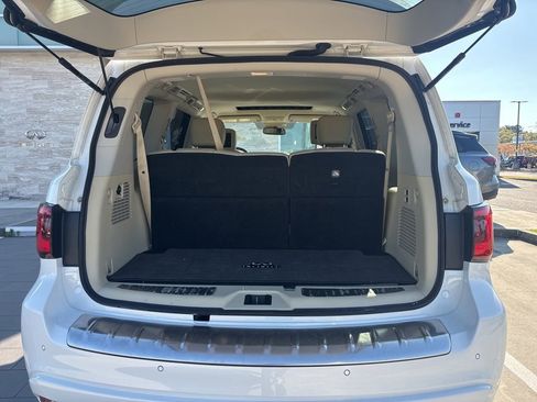 Used 2019 INFINITI QX80 Luxe w/ 22" Wheel Package image 19