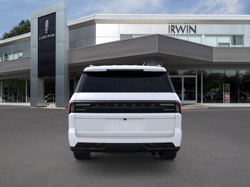 New 2025 Lincoln Navigator L Reserve w/ Jet Appearance Package image 5