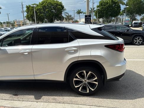 Certified 2022 Lexus RX 350 FWD w/ Premium Package image 8