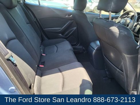 Used 2015 MAZDA MAZDA3 i Sport FWD image 13
