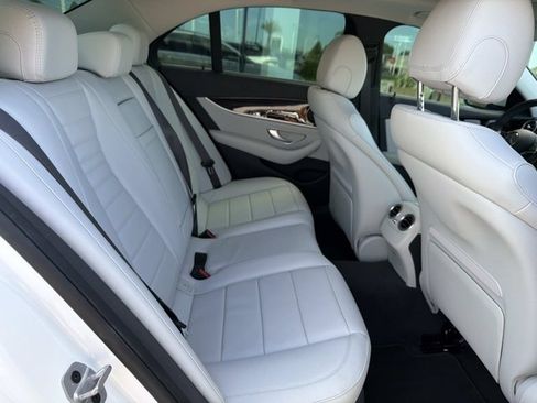 Used 2023 Mercedes-Benz E 350 Sedan image 21