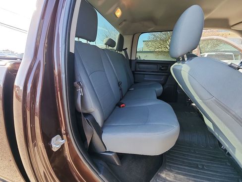 Used 2015 RAM 2500 Tradesman w/ Chrome Appearance Group image 26