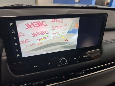 Used 2025 Mitsubishi Outlander ES AWD/4WD image 21