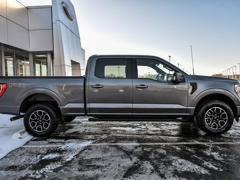 Used 2022 Ford F150 XLT w/ Equipment Group 302A High image 9