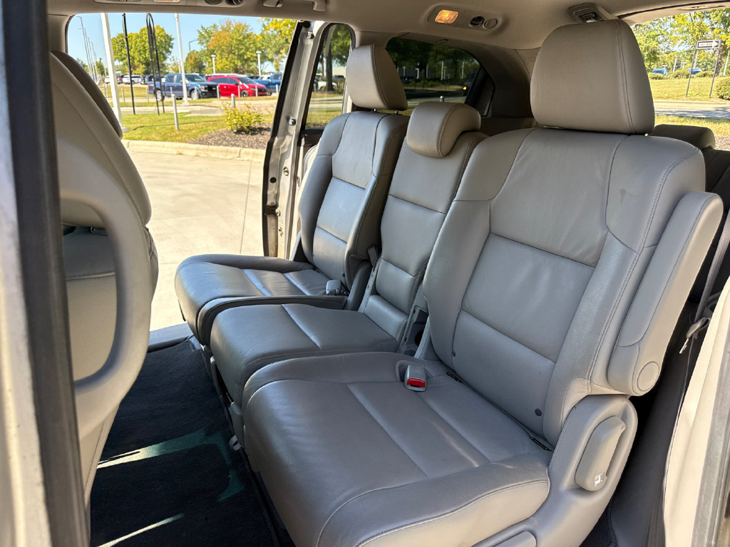 Used 2013 Honda Odyssey EX-L image 31