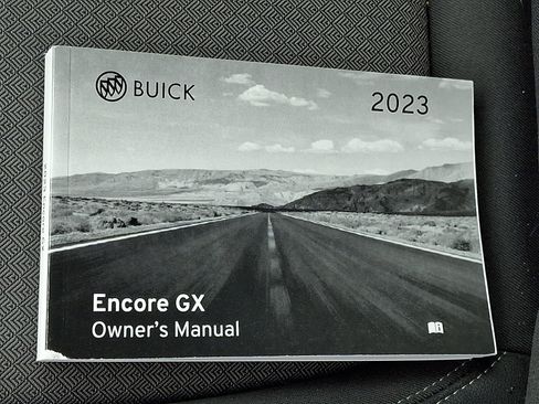 Used 2023 Buick Encore GX Select AWD/4WD image 26