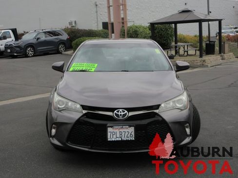 Used 2016 Toyota Camry SE image 20