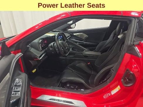Used 2023 Chevrolet Corvette Stingray Premium Conv w/ Z51 Performance Package RWD image 10