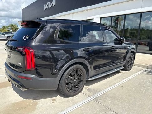 Certified 2022 Kia Telluride SX w/ SX Prestige Package AWD/4WD image 5