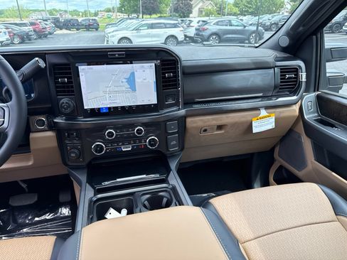 New 2026 Ford F350 Lariat w/ Lariat Premium Package AWD/4WD image 10