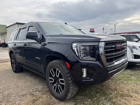 Used 2021 GMC Yukon AT4 w/ AT4 Premium Package image 3