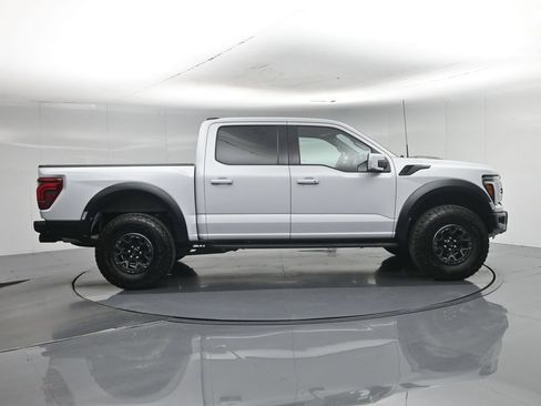 Certified 2025 Ford F150 Raptor w/ Equipment Group 803A Raptor R AWD/4WD image 32