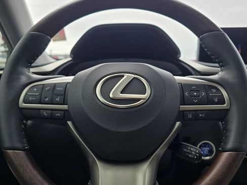 Used 2022 Lexus RX 450h AWD w/ Premium Package image 25
