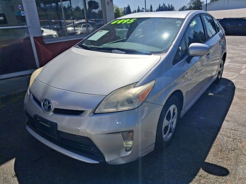 Used 2012 Toyota Prius Three FWD image 1