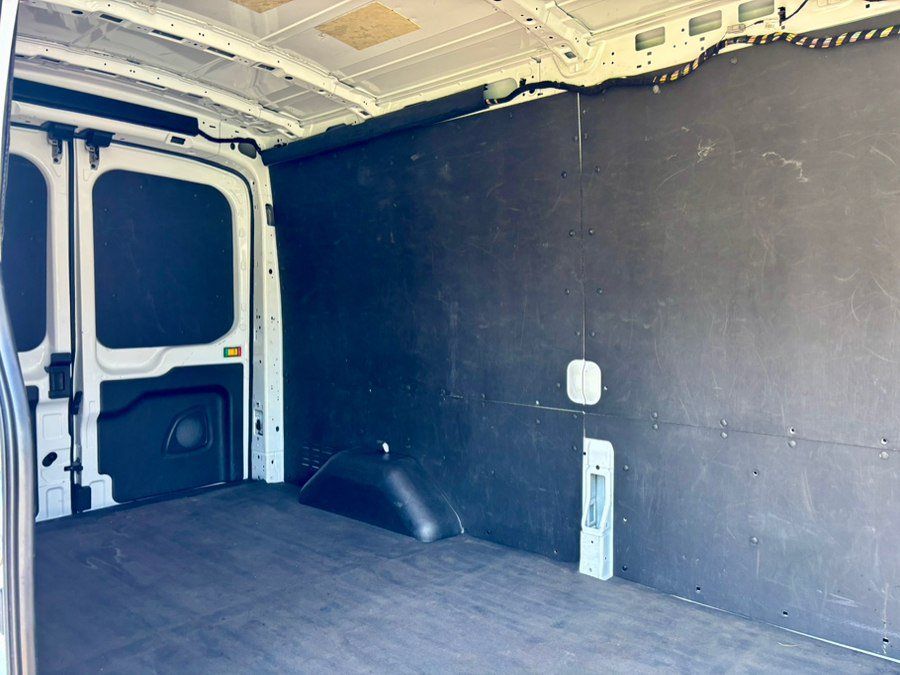 Used 2023 Ford Transit 250 Medium Roof w/ Load Area Protection Package RWD image 24