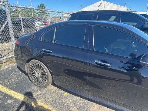 Used 2023 Mercedes-Benz C 300 Sedan image 7