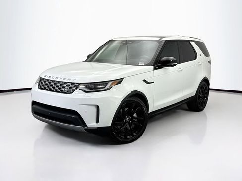 Certified 2025 Land Rover Discovery S image 1