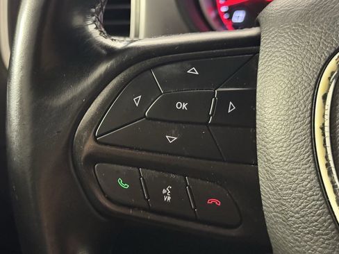Used 2021 Dodge Charger SXT RWD image 18