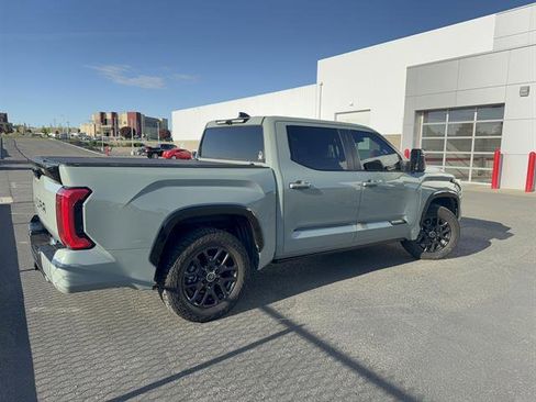Used 2024 Toyota Tundra Platinum AWD/4WD image 32