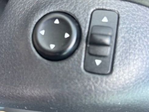 Used 2017 Nissan Rogue S FWD image 29