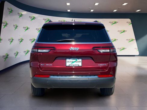 Used 2022 Jeep Grand Cherokee L Limited AWD/4WD image 7