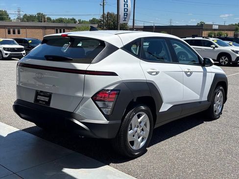 New 2026 Hyundai Kona SE FWD image 26