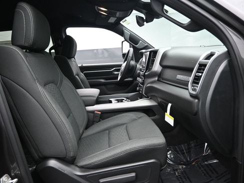 Used 2026 RAM 1500 Big Horn w/ Night Edition image 35