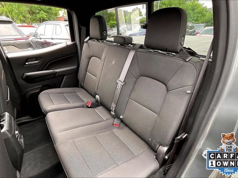 Used 2023 Chevrolet Colorado LT w/ LT Convenience Package II AWD/4WD image 21