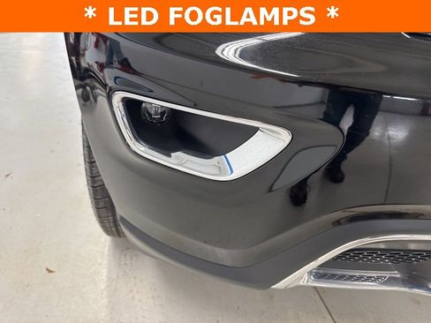 Used 2022 Jeep Grand Cherokee Limited w/ Tech Group image 36