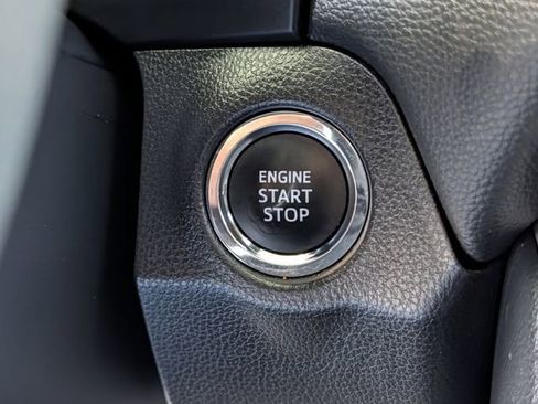 Used 2024 Toyota RAV4 XLE FWD image 19